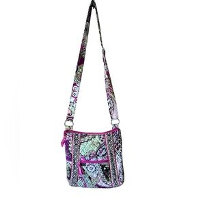 Excellent condition Vera Bradley Very Berry Paisley Pink Hipster Crossbody